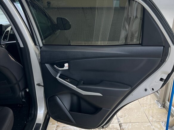 2013 SsangYong Actyon II Рестайлинг, серебристый, 1200000 рублей - вид 15