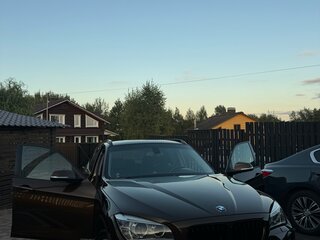 2013 BMW X1 20i I (E84) Рестайлинг, коричневый, 1400000 рублей, вид 3
