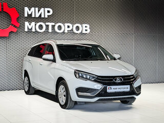 2024 Lada (ВАЗ) Vesta SW I Рестайлинг (NG), белый, 1385000 рублей, вид 3