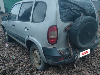 2005 Chevrolet Niva I, серебристый, 150000 рублей, вид 4