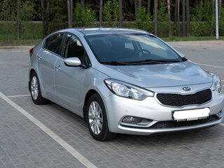 2014 Kia Cerato III, серебристый, 1000000 рублей, вид 3