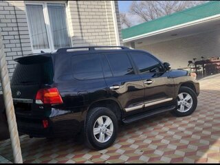 2014 Toyota Land Cruiser 200 Series Рестайлинг 1, чёрный, 3800000 рублей, вид 5