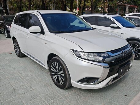 Mitsubishi Outlander III Рестайлинг 3