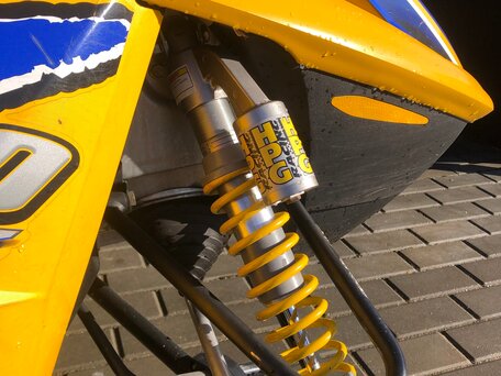2004 BRP Ski-Doo MXZ Renegade X 800, жёлтый, 400000 рублей, вид 5