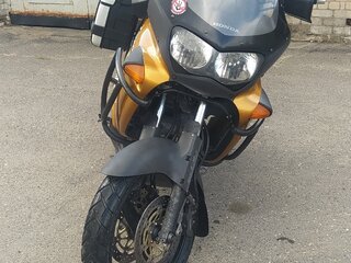 1999 Honda XL1000V Varadero, золотистый, 365000 рублей, вид 1