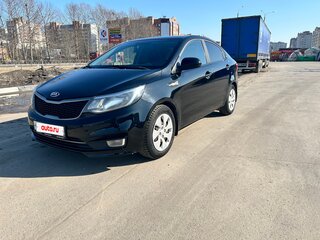 2016 Kia Rio III Рестайлинг, чёрный, 870000 рублей, вид 1