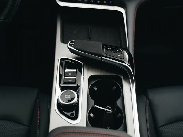 2024 Changan UNI-T I, чёрный, 3309900 рублей - вид 12