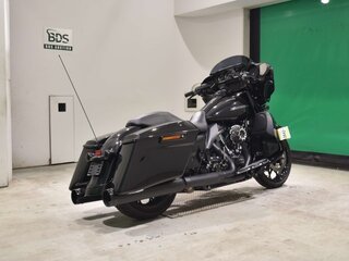 2020 Harley-Davidson Street Glide Special, чёрный, 1547000 рублей, вид 4