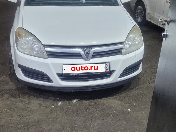 2008 Opel Astra H Рестайлинг, белый, 500000 рублей