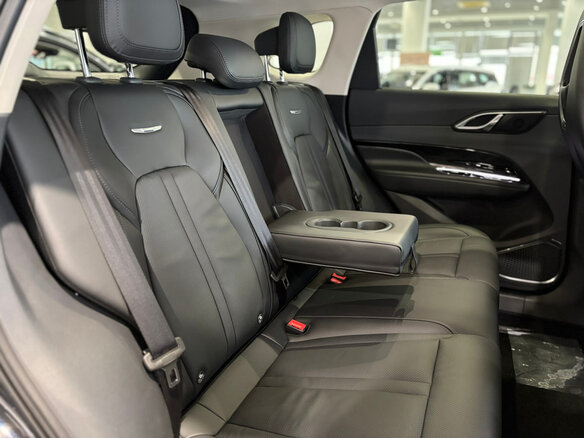 2025 Hongqi HS3, чёрный, 3630000 рублей - вид 14