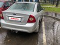 2010 Ford Focus II Рестайлинг, серебристый, 600000 рублей - вид 4