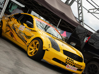 2004 Nissan Skyline XI (V35), серый, 780000 рублей, вид 4