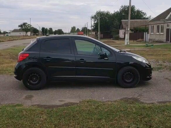 2009 Peugeot 207 I, чёрный, 480000 рублей - вид 5