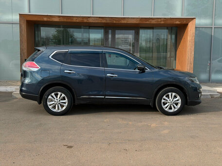 2016 Nissan X-Trail III, синий, 1730000 рублей, вид 4