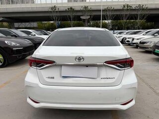 2022 Toyota Corolla XII (E210), белый, 1600000 рублей, вид 4
