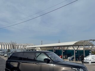 2016 Land Rover Range Rover Long IV, чёрный, 5600000 рублей, вид 4