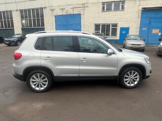 2013 Volkswagen Tiguan I Рестайлинг, золотистый, 1000000 рублей, вид 3