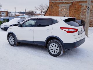 2015 Nissan Qashqai II, белый, 1450000 рублей, вид 3