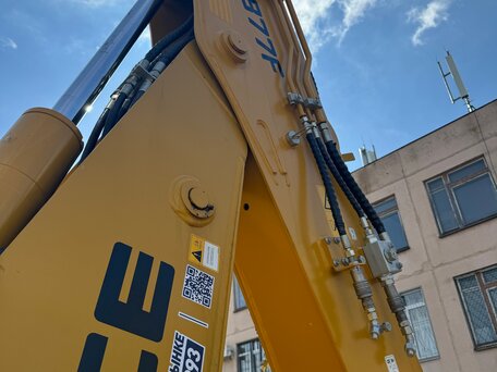 2024 LGCE B877F, 1500000 рублей, вид 5