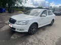 2011 Skoda Octavia II (A5) Рестайлинг, белый, 570000 рублей - вид 2
