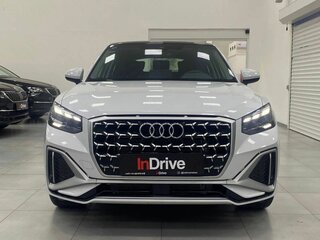 2025 Audi Q2 L 35 TFSI I Рестайлинг, белый, 3369000 рублей, вид 2