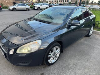 2011 Volvo S60 II, серый, 800000 рублей, вид 4