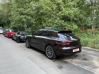 2015 Porsche Macan Turbo I, коричневый, 3990000 рублей, вид 4
