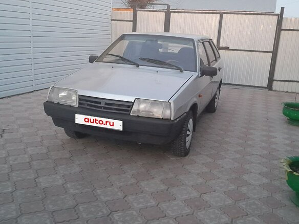 2002 Lada (ВАЗ) 21093i, серебристый, 115000 рублей - вид 1