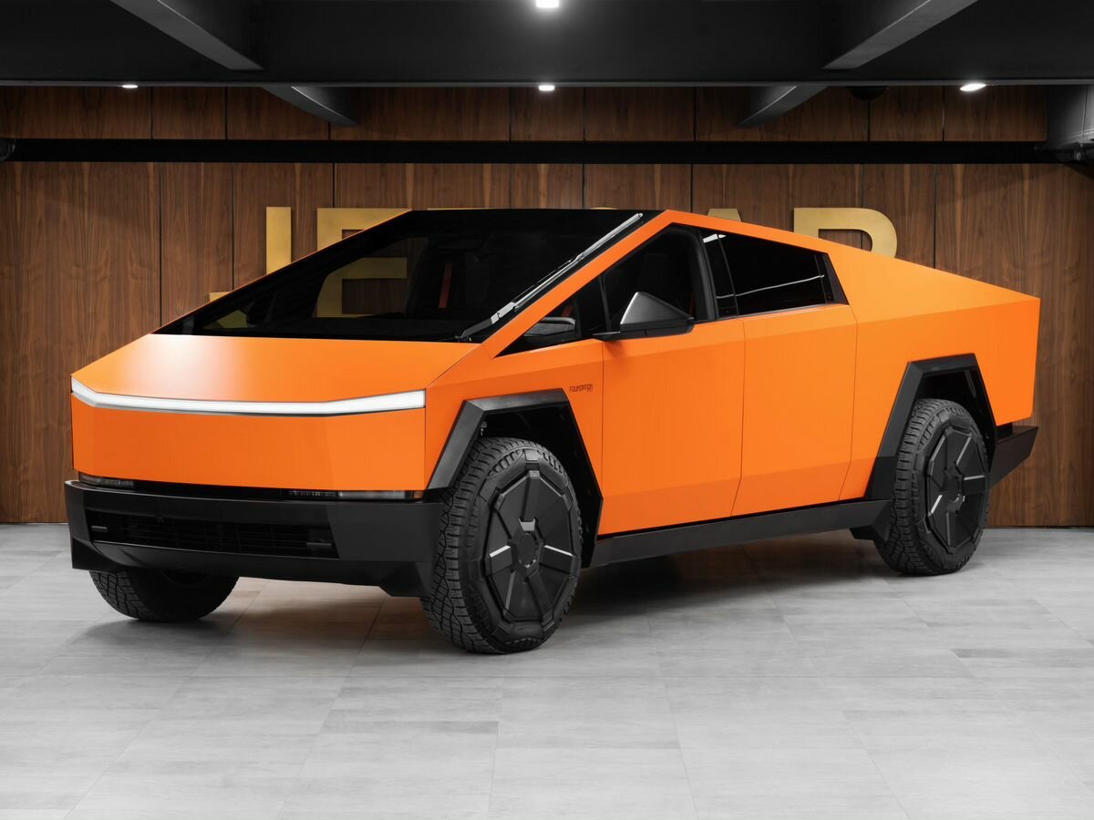 Открыть фотографии: Tesla Cybertruck