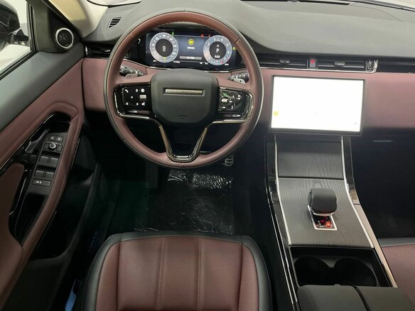 2025 Land Rover Range Rover Evoque L II Рестайлинг, серый, 5799000 рублей - вид 9