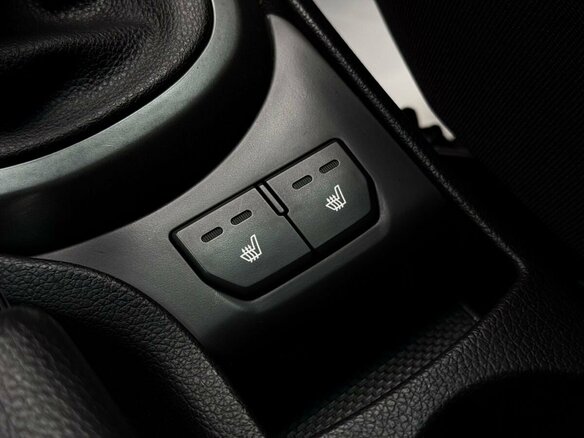 2013 Kia Rio 5-speed III, белый - вид 23