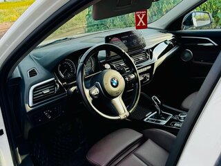 2021 BMW 1 серии 120i III (F52) Рестайлинг, белый, 2650000 рублей, вид 3