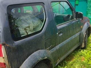 2008 Suzuki Jimny III Рестайлинг 1, серый, 650000 рублей, вид 3