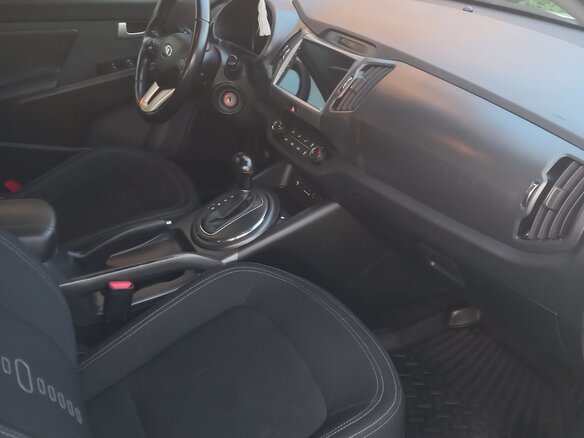2013 Kia Sportage III, белый, 1200000 рублей - вид 12