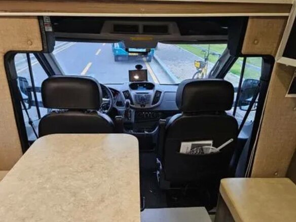 2019 Ford Transit, белый, 7000000 рублей - вид 6