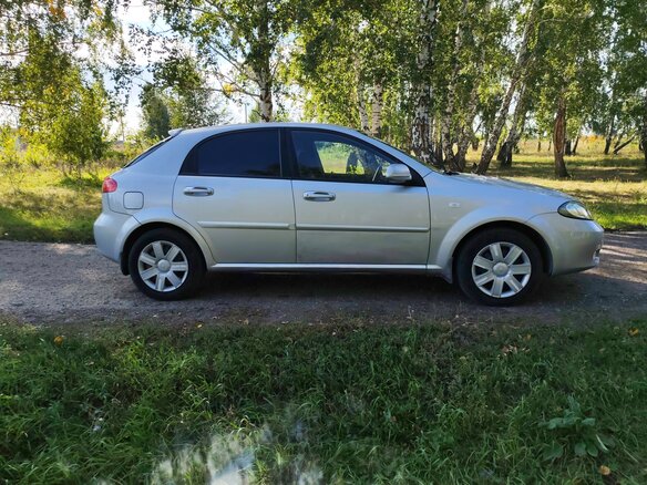 2007 Chevrolet Lacetti I, серебристый, 365000 рублей - вид 1