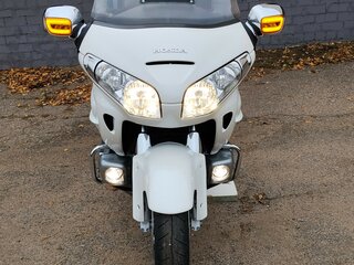2010 Honda GL 1800 Gold Wing, белый, 1095272 рублей, вид 2