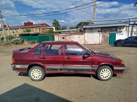 2005 Lada (ВАЗ) 2115, красный, 90000 рублей, вид 4