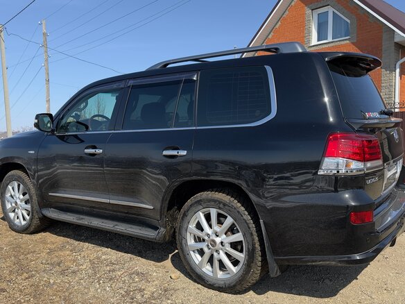 2011 Lexus LX 570 III, чёрный, 3800000 рублей - вид 12