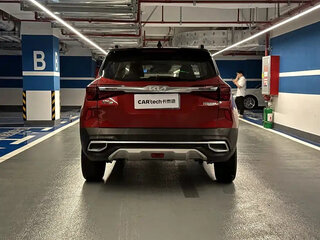 2022 Kia KX3, пурпурный, 1450217 рублей, вид 5