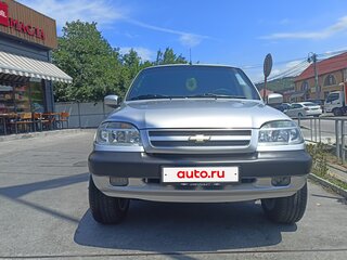 2004 Chevrolet Niva I, серебристый, 530000 рублей, вид 3