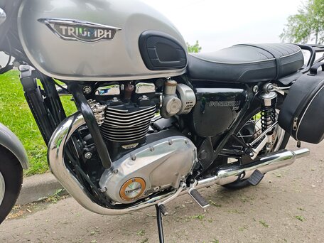 2019 Triumph Bonneville T120, серый, 940000 рублей, вид 4