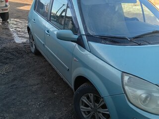 2007 Renault Scenic II Рестайлинг, серебристый, 275000 рублей, вид 1