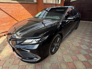 2023 Toyota Camry VIII (XV70) Рестайлинг, чёрный, 3800000 рублей, вид 1