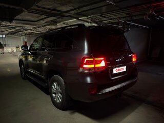 2016 Toyota Land Cruiser 200 Series Рестайлинг 2, серый, 6500000 рублей, вид 5