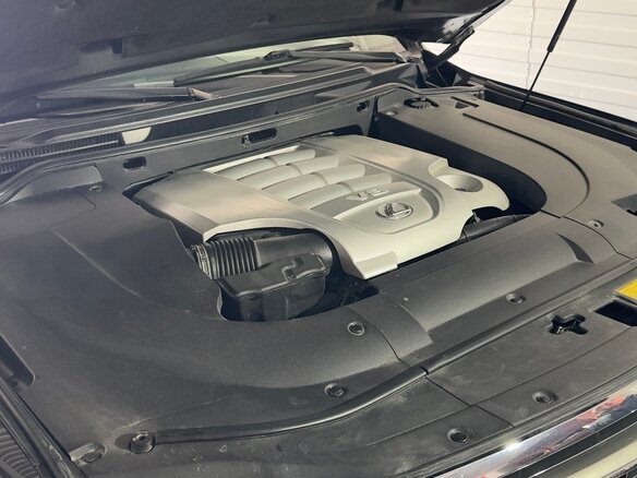 2011 Lexus LX 570 III, чёрный, 3800000 рублей - вид 22