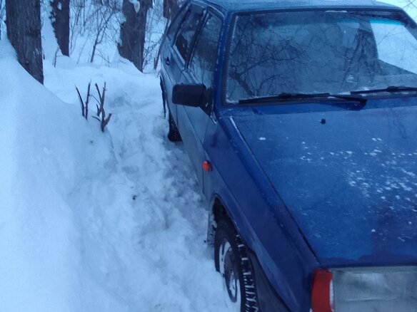 2002 Lada (ВАЗ) 21093i, серебристый, 73000 рублей - вид 13