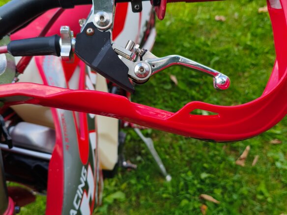 2025 Hasky F6 300, красный, 230000 рублей - вид 4