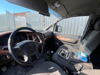 2001 Hyundai Starex I Рестайлинг, бежевый, 480000 рублей, вид 4