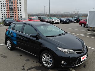 2013 Toyota Auris II, серый, 750000 рублей, вид 3